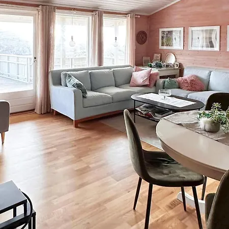 4 Person Holiday Home In Finnas-By Traum Grutle